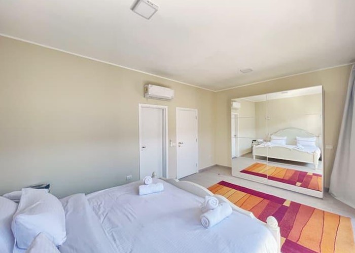 3 BR Townhouse with heated pool in Bali  - 10